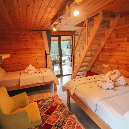 Efulim Aparthotel *